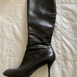 Gucci knee high almond toe boots